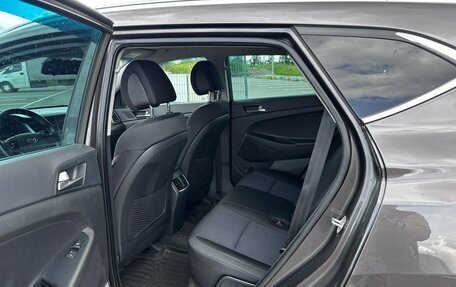 Hyundai Tucson III, 2018 год, 1 800 000 рублей, 29 фотография