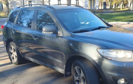 Hyundai Santa Fe III рестайлинг, 2011 год, 1 300 000 рублей, 1 фотография