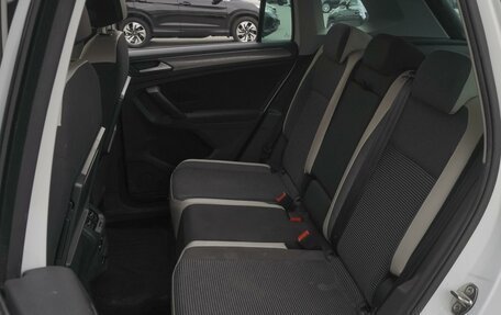 Volkswagen Tiguan II, 2019 год, 2 899 000 рублей, 9 фотография