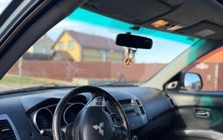 Mitsubishi Outlander III рестайлинг 3, 2008 год, 1 199 000 рублей, 8 фотография