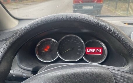 Renault Logan II, 2017 год, 329 000 рублей, 7 фотография