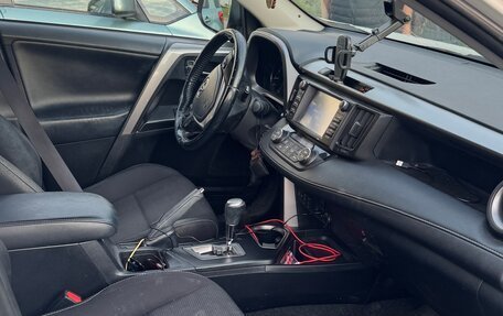 Toyota RAV4, 2017 год, 2 559 999 рублей, 11 фотография