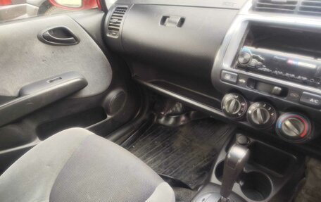 Honda Fit III, 2002 год, 250 000 рублей, 12 фотография