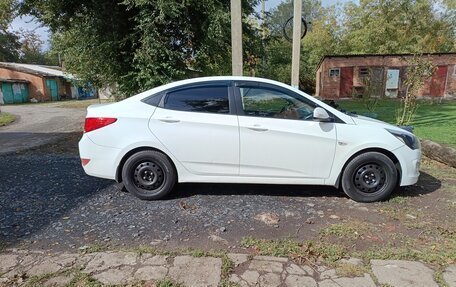 Hyundai Solaris II рестайлинг, 2016 год, 650 000 рублей, 6 фотография