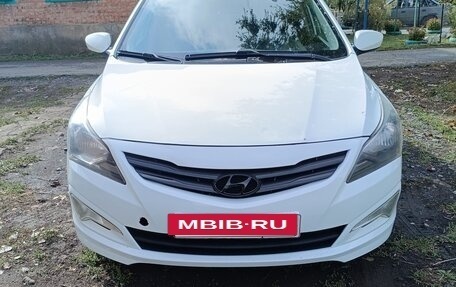 Hyundai Solaris II рестайлинг, 2016 год, 650 000 рублей, 5 фотография