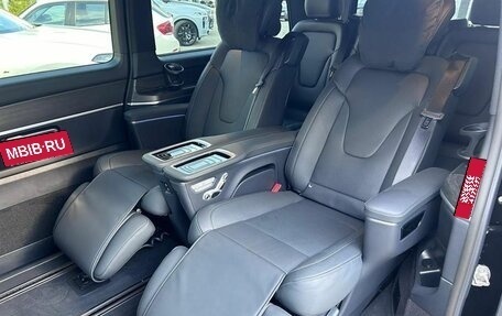 Mercedes-Benz V-Класс, 2025 год, 15 225 000 рублей, 11 фотография