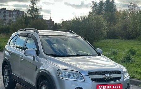 Chevrolet Captiva I, 2008 год, 539 999 рублей, 3 фотография