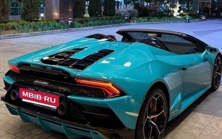 Lamborghini Huracán, 2020 год, 26 000 000 рублей, 6 фотография