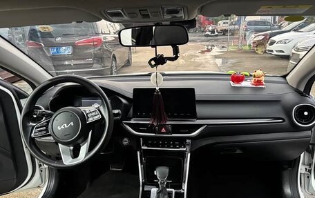 KIA K3, 2023 год, 1 550 000 рублей, 11 фотография