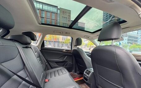 Volkswagen Tharu, 2021 год, 1 700 000 рублей, 14 фотография