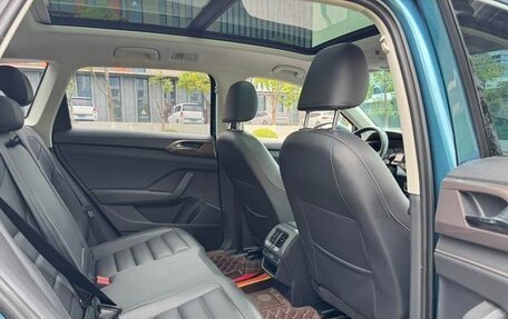 Volkswagen Tharu, 2021 год, 1 700 000 рублей, 16 фотография