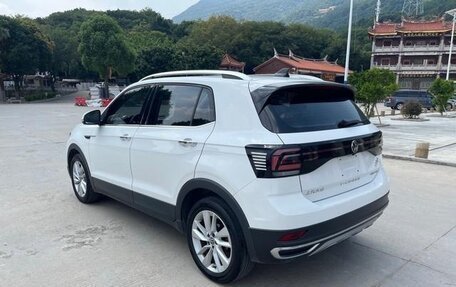 Volkswagen T-Cross I, 2021 год, 1 448 000 рублей, 5 фотография