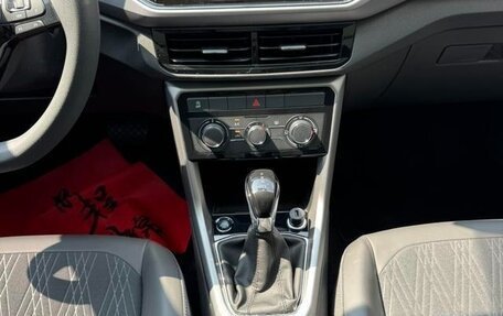 Volkswagen T-Cross I, 2021 год, 1 550 000 рублей, 13 фотография