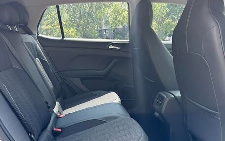 Volkswagen T-Cross I, 2021 год, 1 550 000 рублей, 18 фотография