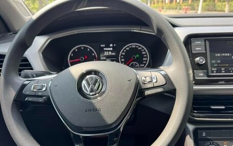 Volkswagen T-Cross I, 2021 год, 1 550 000 рублей, 12 фотография