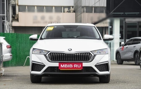 Skoda Octavia IV, 2025 год, 2 550 000 рублей, 2 фотография