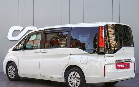 Honda Stepwgn IV, 2016 год, 1 695 000 рублей, 2 фотография