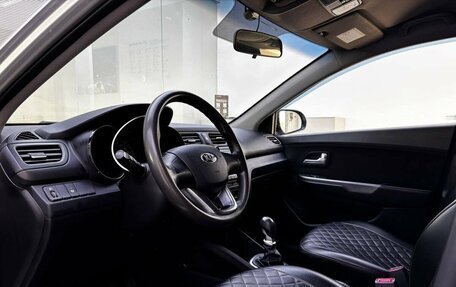 KIA Rio III рестайлинг, 2013 год, 749 000 рублей, 20 фотография