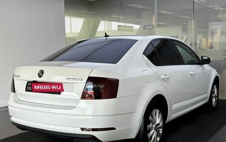 Skoda Octavia, 2020 год, 1 940 000 рублей, 6 фотография