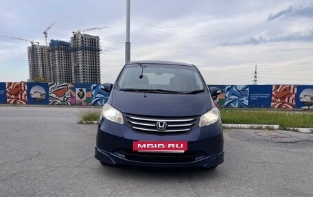 Honda Freed I, 2010 год, 850 000 рублей, 2 фотография