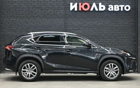 Lexus NX I, 2021 год, 3 900 000 рублей, 8 фотография