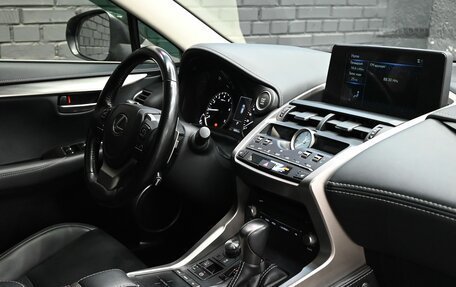 Lexus NX I, 2021 год, 3 900 000 рублей, 13 фотография