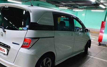 Honda Freed I, 2015 год, 1 450 000 рублей, 3 фотография