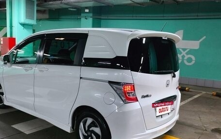Honda Freed I, 2015 год, 1 450 000 рублей, 6 фотография