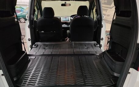 Honda Freed I, 2015 год, 1 450 000 рублей, 21 фотография