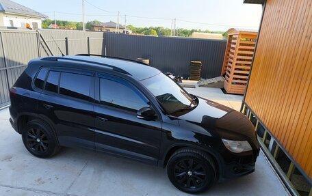 Volkswagen Tiguan I, 2010 год, 750 000 рублей, 3 фотография