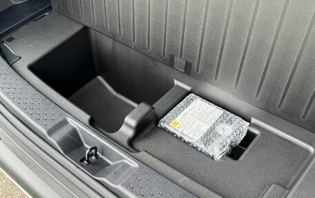 Toyota Sienta II, 2021 год, 1 300 000 рублей, 29 фотография