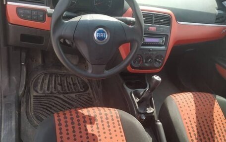 Fiat Punto III Punto Evo рестайлинг, 2006 год, 350 000 рублей, 5 фотография