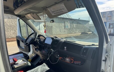 Peugeot Partner II рестайлинг 2, 2013 год, 1 500 000 рублей, 14 фотография