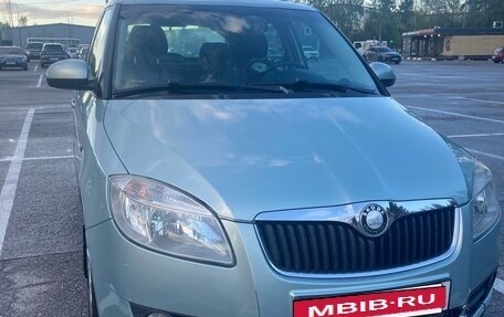 Skoda Fabia II, 2010 год, 629 000 рублей, 2 фотография