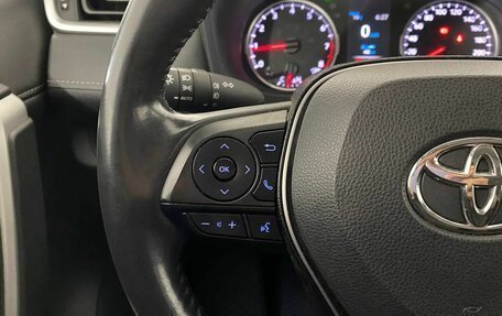 Toyota RAV4, 2020 год, 3 300 000 рублей, 25 фотография