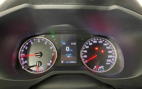 Toyota RAV4, 2020 год, 3 300 000 рублей, 36 фотография