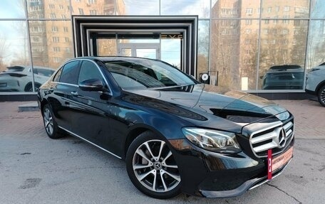 Mercedes-Benz E-Класс, 2019 год, 3 090 000 рублей, 14 фотография
