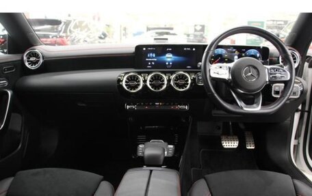 Mercedes-Benz CLA, 2021 год, 2 450 000 рублей, 8 фотография
