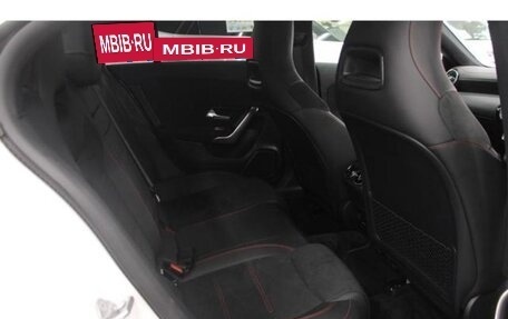 Mercedes-Benz CLA, 2021 год, 2 450 000 рублей, 10 фотография