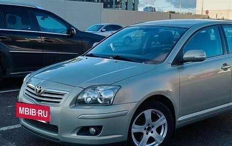 Toyota Avensis III рестайлинг, 2007 год, 665 000 рублей, 3 фотография