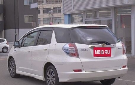 Honda Fit Shuttle I рестайлинг, 2015 год, 715 000 рублей, 6 фотография