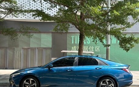 Hyundai Elantra, 2022 год, 1 215 555 рублей, 4 фотография