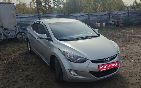 Hyundai Elantra V, 2011 год, 798 000 рублей, 2 фотография