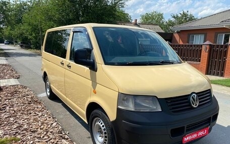 Volkswagen Transporter T5 рестайлинг, 2007 год, 1 200 000 рублей, 1 фотография