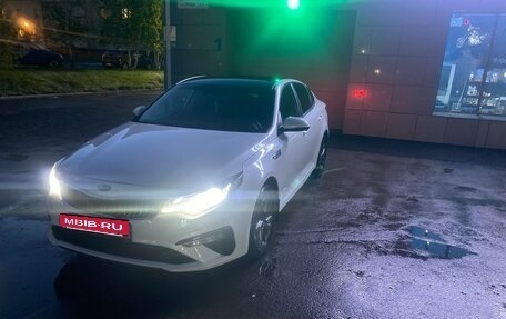 KIA Optima IV, 2018 год, 1 755 000 рублей, 2 фотография