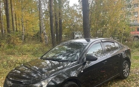Chevrolet Cruze II, 2012 год, 670 000 рублей, 3 фотография