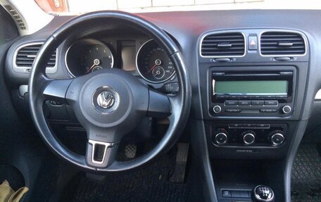 Volkswagen Golf VI, 2011 год, 840 000 рублей, 6 фотография