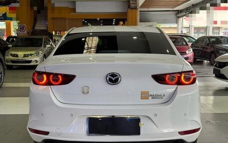 Mazda 3, 2022 год, 1 200 000 рублей, 4 фотография