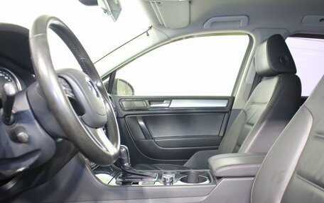 Volkswagen Touareg III, 2011 год, 1 805 000 рублей, 9 фотография