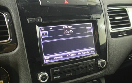 Volkswagen Touareg III, 2011 год, 1 805 000 рублей, 12 фотография